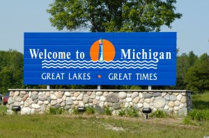 AJ7400 Welcome to Michigan Sign at State Border